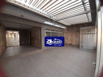 Sobrado, 4 quartos, 220 m² - Foto 1