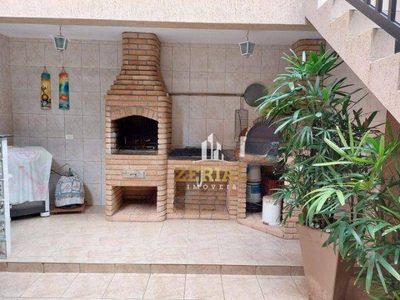 Sobrado, 3 quartos, 230 m² - Foto 1