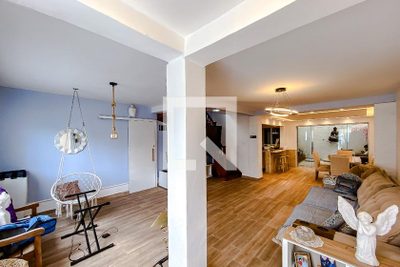Casa, 3 quartos, 188 m² - Foto 1