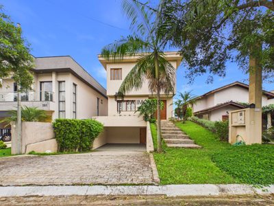 Casa, 4 quartos, 258 m² - Foto 1