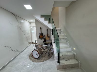Sobrado, 3 quartos, 15715 m² - Foto 4