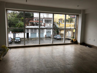Sala-Conjunto, 600 m² - Foto 1