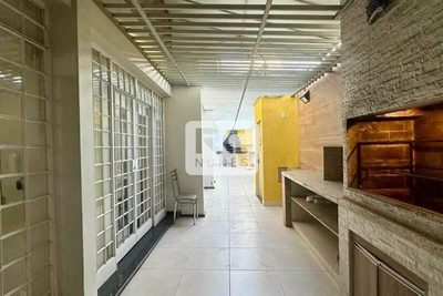 Casa, 4 quartos, 321 m² - Foto 2