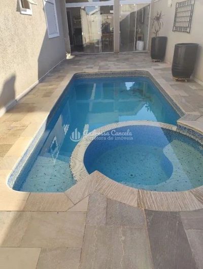 Casa, 3 quartos, 269 m² - Foto 2