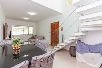 Casa, 3 quartos, 180 m² - Foto 4