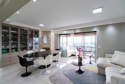 Apartamento, 3 quartos, 134 m² - Foto 1