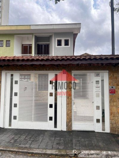 Sobrado, 3 quartos, 161 m² - Foto 1