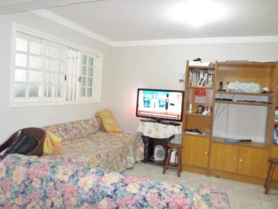 Casa, 6 quartos, 125 m² - Foto 2