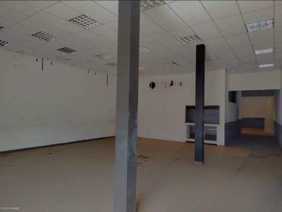 Loja-Salão, 300 m² - Foto 2
