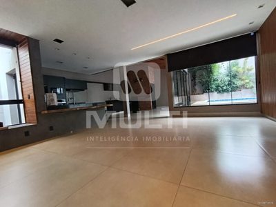 Casa, 3 quartos, 203 m² - Foto 1