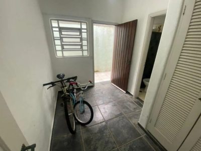 Casa, 5 quartos, 372 m² - Foto 2