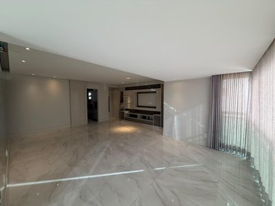 Apartamento, 3 quartos, 144 m² - Foto 2