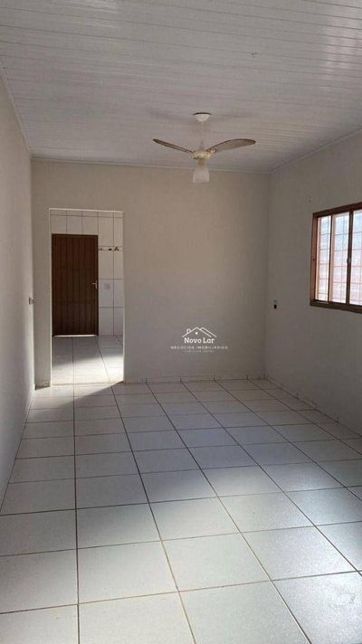 Casa, 4 quartos, 180 m² - Foto 2