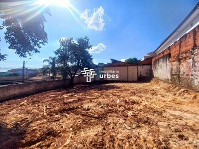 Terreno, 207 m² - Foto 1