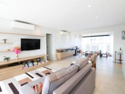 Apartamento, 3 quartos, 151 m² - Foto 1