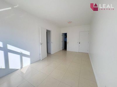 Apartamento, 2 quartos, 72 m² - Foto 2