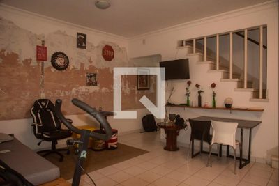 Casa, 7 quartos, 220 m² - Foto 3