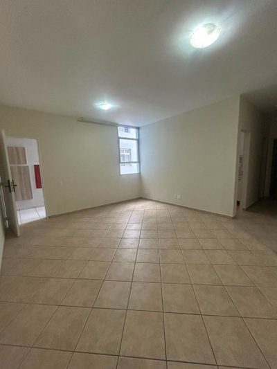 Apartamento, 3 quartos, 70 m² - Foto 2