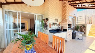 Cobertura, 3 quartos, 230 m² - Foto 2