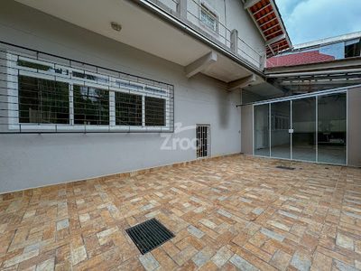 Casa, 3 quartos, 230 m² - Foto 2