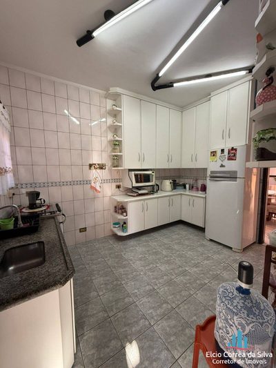 Casa, 4 quartos, 340 m² - Foto 3