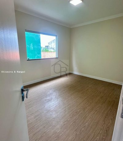Casa, 4 quartos, 130 m² - Foto 2