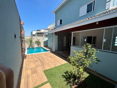 Casa, 3 quartos, 190 m² - Foto 1