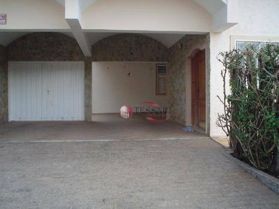 Casa, 4 quartos, 340 m² - Foto 1