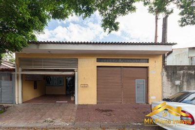 Casa, 3 quartos, 220 m² - Foto 1