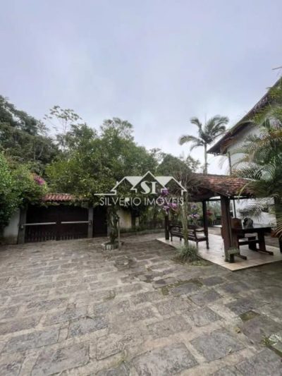 Casa, 3 quartos, 235 m² - Foto 3
