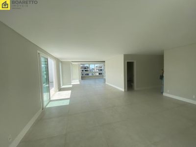 Cobertura, 4 quartos, 347 m² - Foto 1