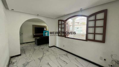 Casa, 4 quartos, 210 m² - Foto 1