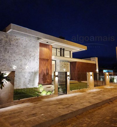 Casa, 4 quartos, 260 m² - Foto 1