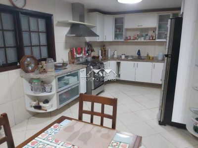 Casa, 3 quartos, 200 m² - Foto 4
