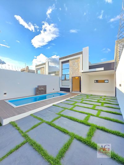 Casa, 3 quartos, 300 m² - Foto 1