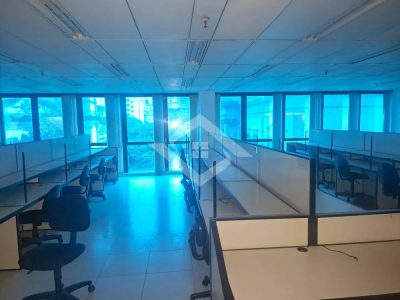 Prédio Inteiro - Foto 1