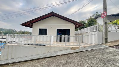Casa, 2 quartos, 70 m² - Foto 1