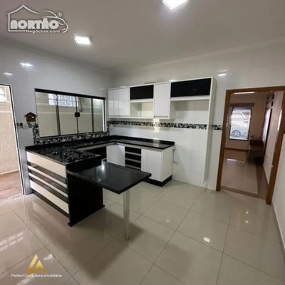 Casa, 4 quartos, 120 m² - Foto 4