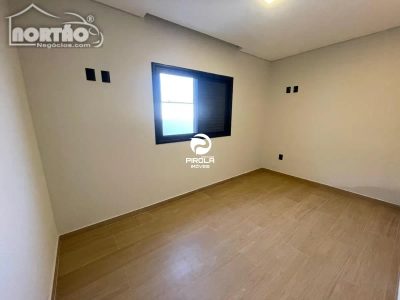 Casa, 5 quartos, 145 m² - Foto 3