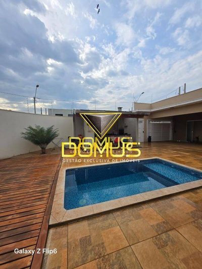 Casa, 3 quartos, 138 m² - Foto 1