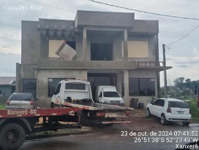 Casa, 3 quartos, 329 m² - Foto 1