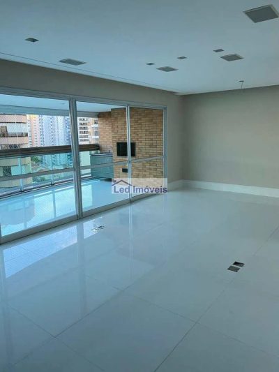 Apartamento, 3 quartos, 156 m² - Foto 2