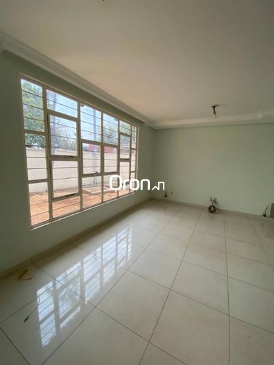 Casa, 3 quartos, 132 m² - Foto 2