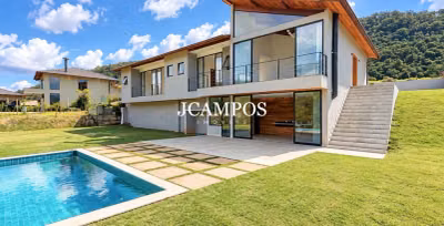 Casa, 3 quartos, 250 m² - Foto 1