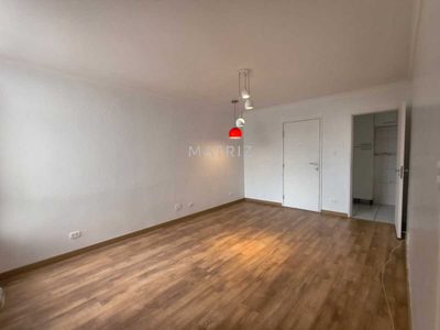 Apartamento, 3 quartos, 81 m² - Foto 2