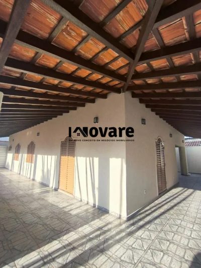 Casa, 3 quartos, 240 m² - Foto 2