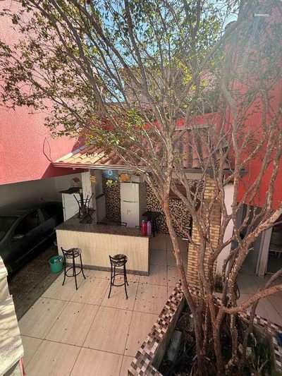 Casa, 5 quartos, 271 m² - Foto 2