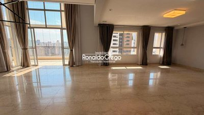 Apartamento, 3 quartos, 216 m² - Foto 3
