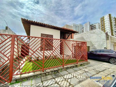 Casa, 4 quartos, 295 m² - Foto 1