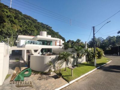 Sobrado, 5 quartos, 450 m² - Foto 1